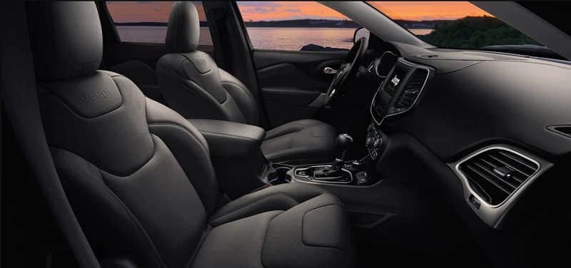 Jeep Cherokee Interior vs Grand Cherokee Interior