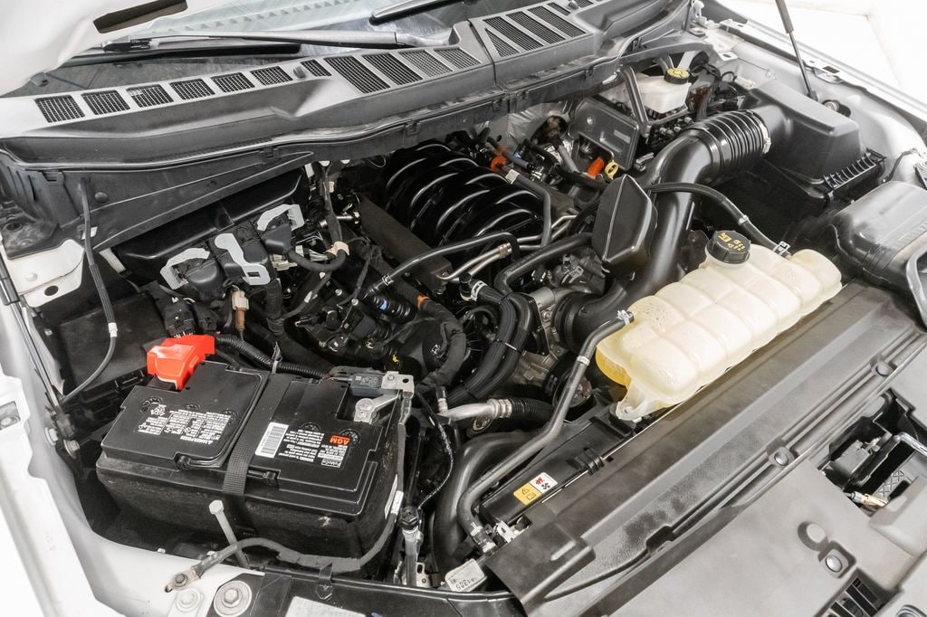Used 2024 Ford F-150 Lariat Truck