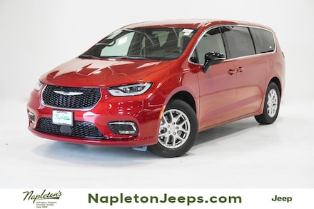 2026 Chrysler Pacifica SELECT Passenger Van