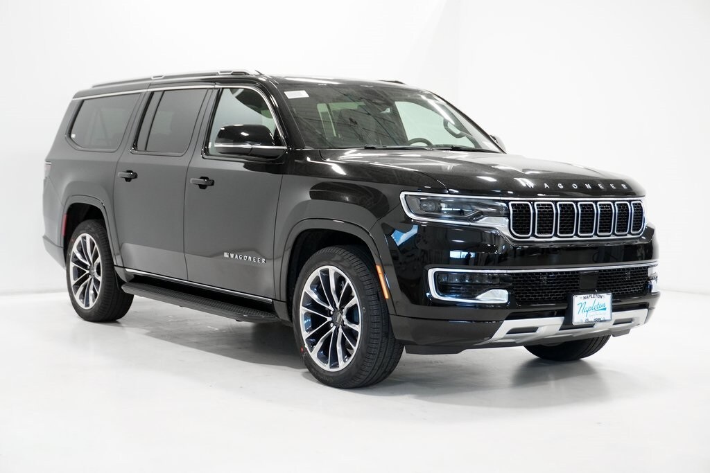 2024 Jeep Wagoneer L Series II photo 4