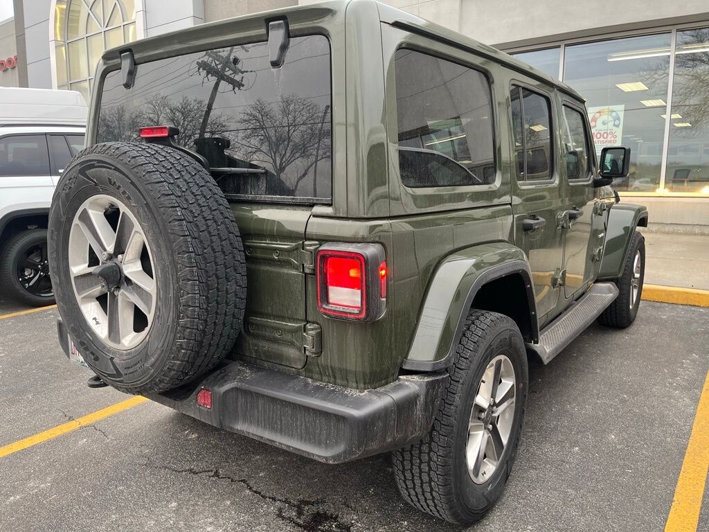 Used 2022 Jeep Wrangler Unlimited Sahara SUV