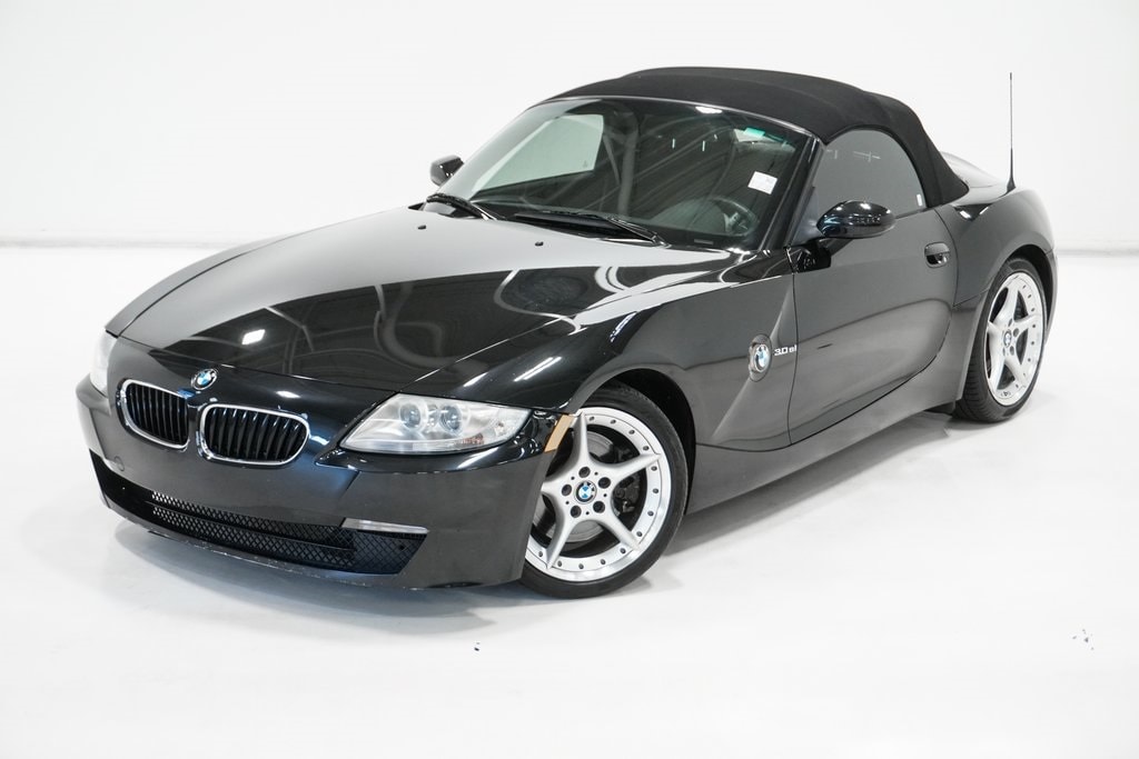 Used 2008 BMW Z4 3.0si with VIN 4USBU53508LX04978 for sale in Arlington Heights, IL
