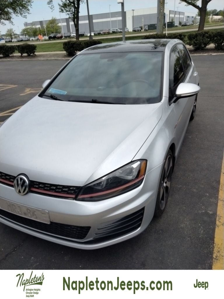 2017 Volkswagen Golf GTI 2.0T SE w/Performance Pk 4-door DSG's photo