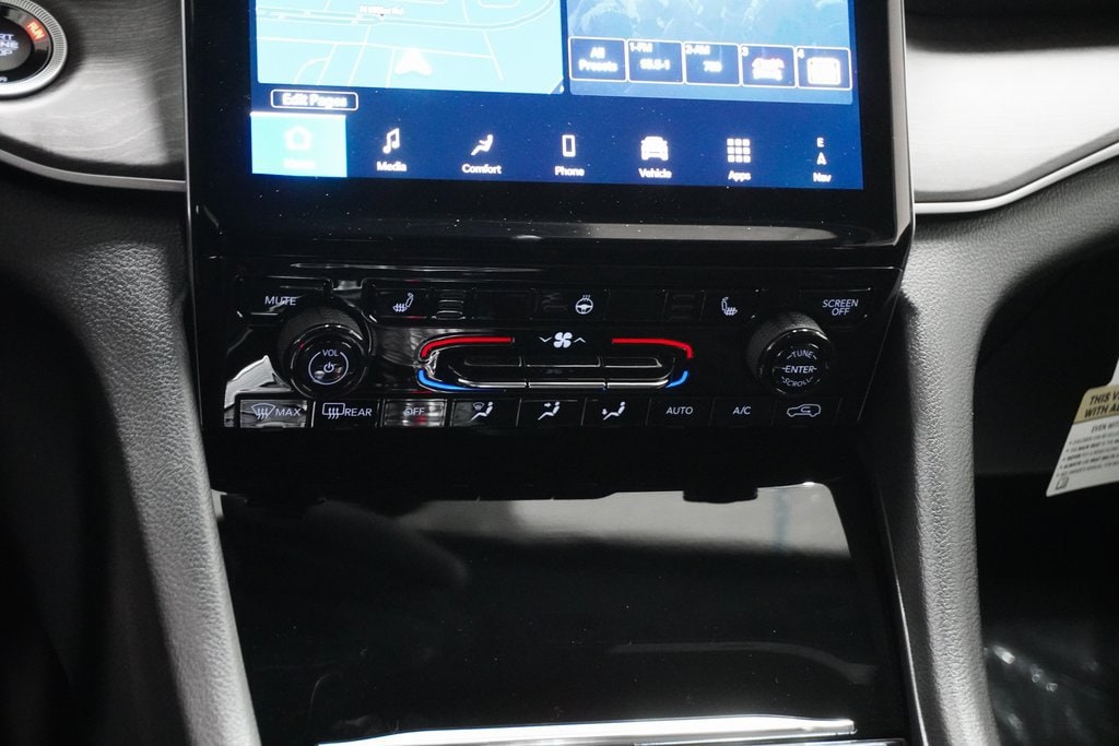 2025 Jeep Grand Cherokee Limited - Photo 23