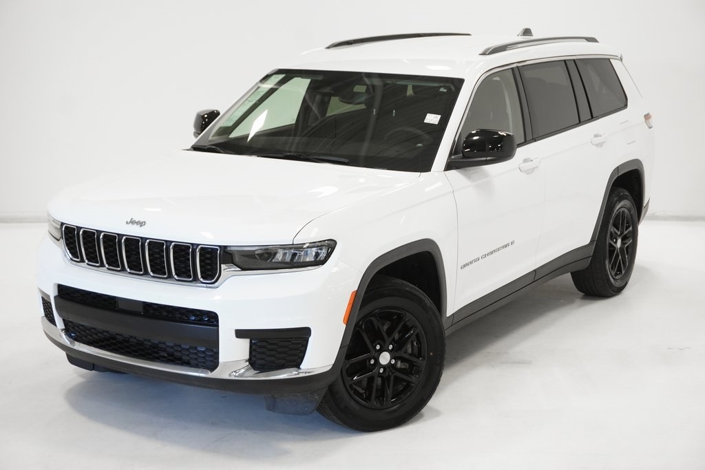Used 2023 Jeep Grand Cherokee L Laredo with VIN 1C4RJKAG0P8712693 for sale in Arlington Heights, IL