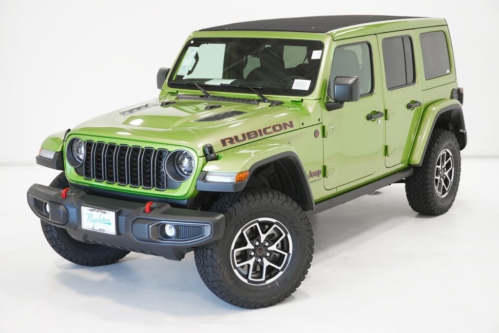 2025 Jeep Wrangler Rubicon photo 2