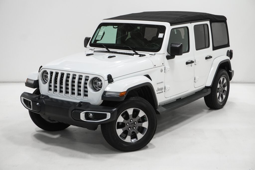 2019 Jeep Wrangler Unlimited Sahara photo 2
