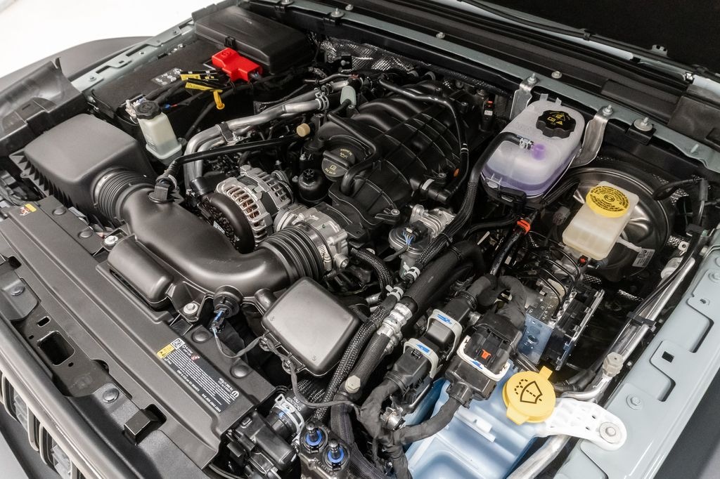 New 2026 Jeep Wrangler 4-DOOR WILLYS Sport Utility
