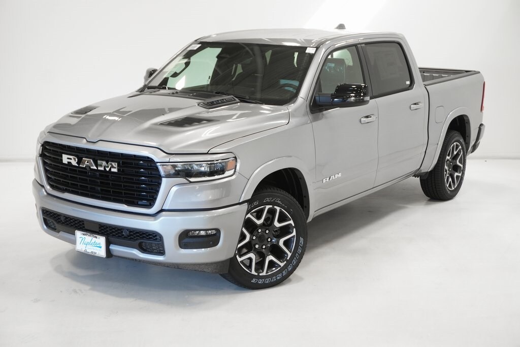 2025 Ram 1500 Laramie photo 2