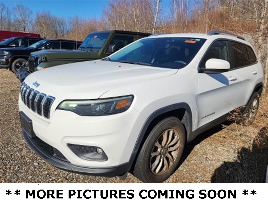 2021 Jeep Cherokee Latitude Lux's photo