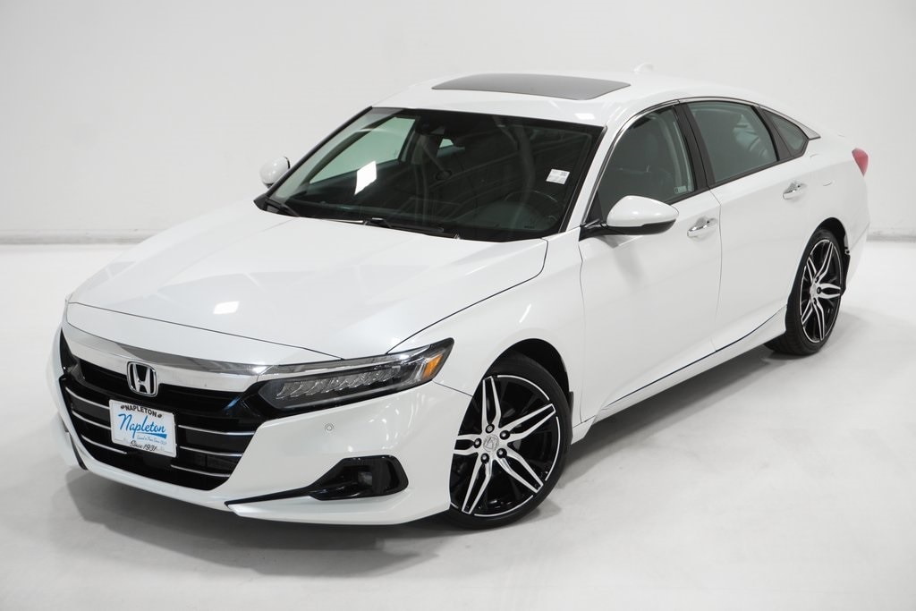 Used 2021 Honda Accord Touring with VIN 1HGCV2F95MA029270 for sale in Arlington Heights, IL