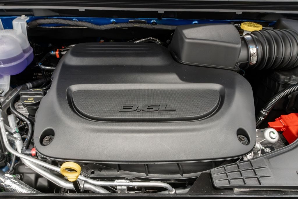 New 2027 Chrysler Pacifica PINNACLE Passenger Van