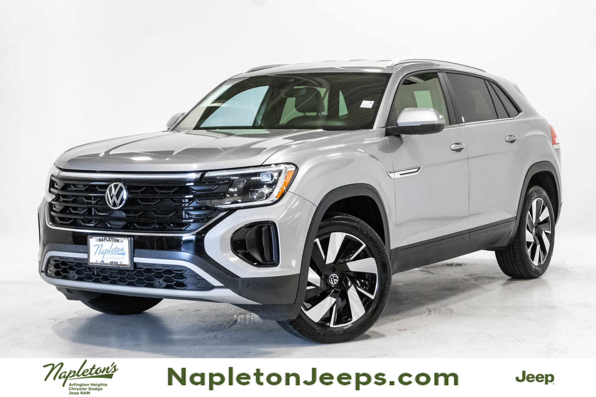Used 2025 Volkswagen Atlas Cross Sport 2.0T SE w/Technology SUV