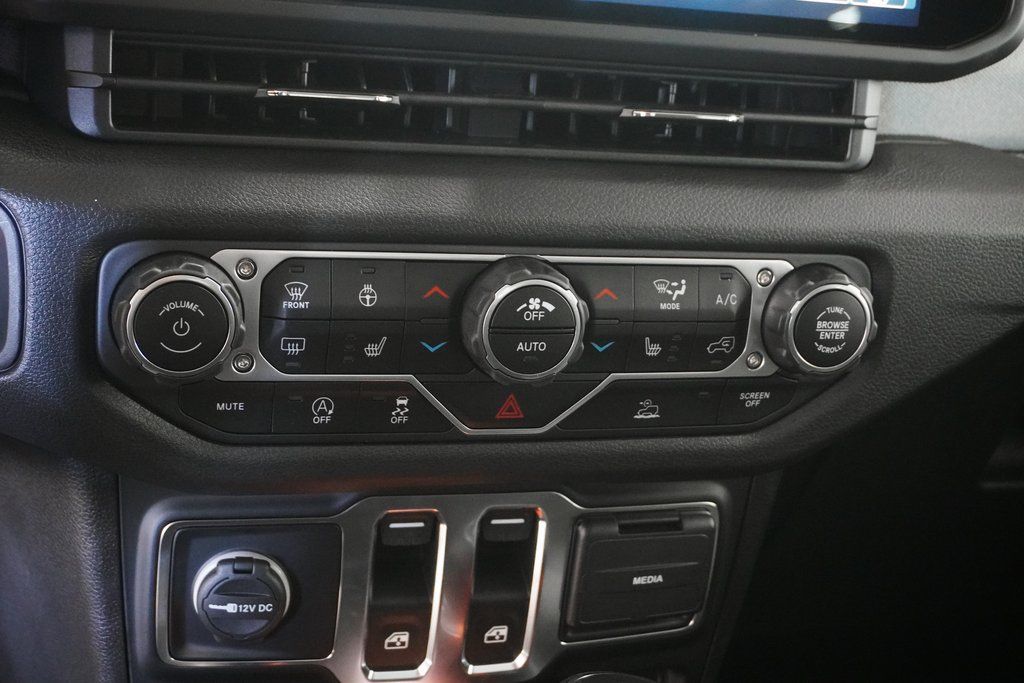2026 Jeep Wrangler 2-Door Sport - Photo 23
