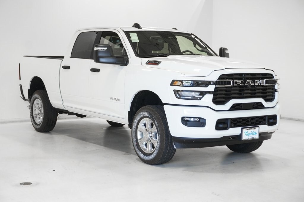 2026 Ram 2500 Big Horn photo 4