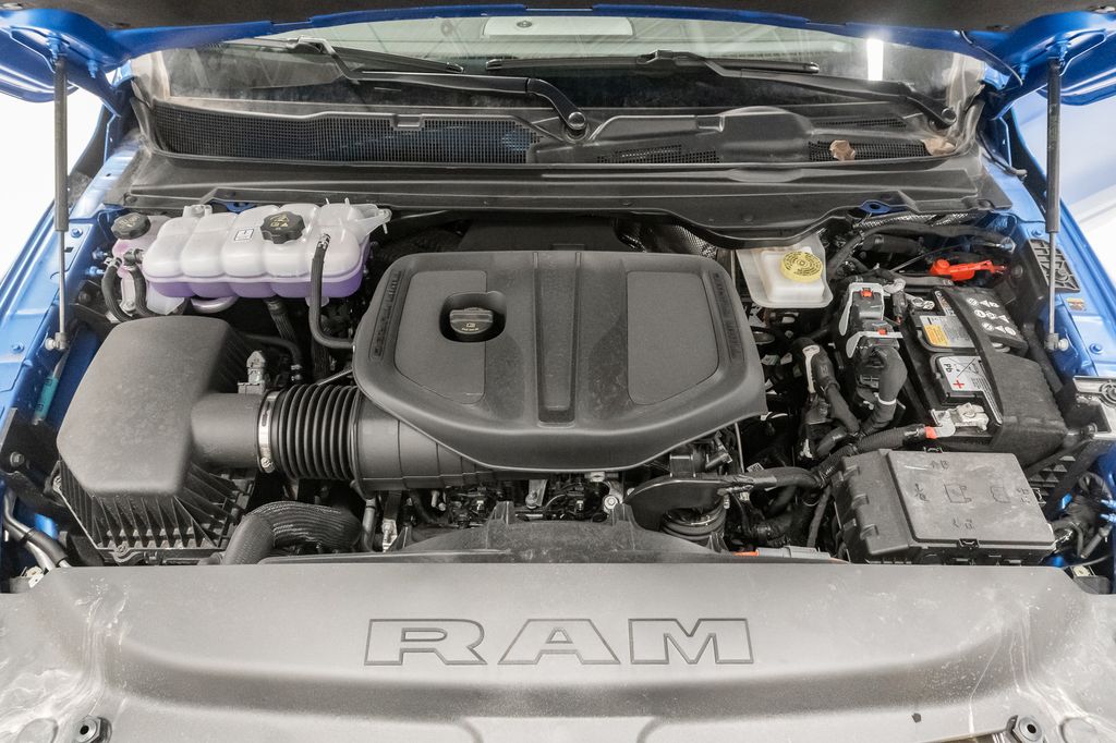 2026 RAM 1500 Laramie - Photo 3