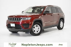 2024 Jeep Grand Cherokee Laredo SUV