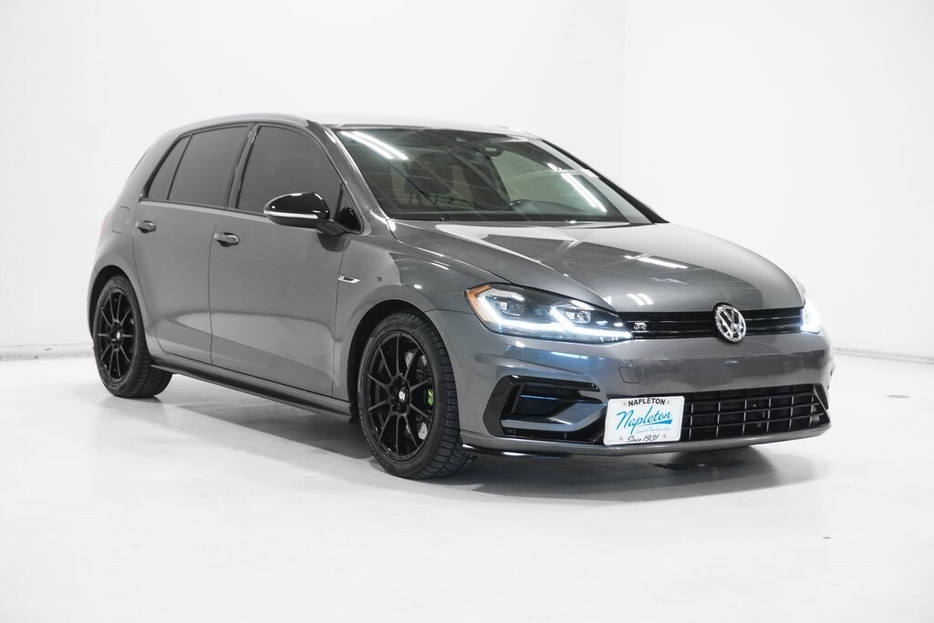2019 Volkswagen Golf R 4Motion photo 4