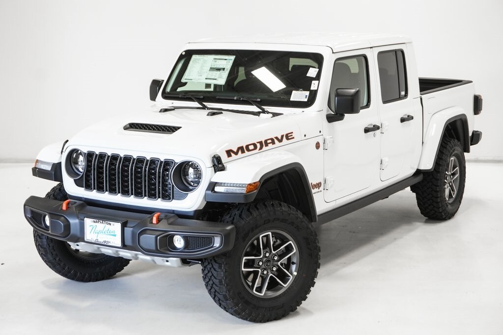 2025 Jeep Gladiator Mojave photo 2