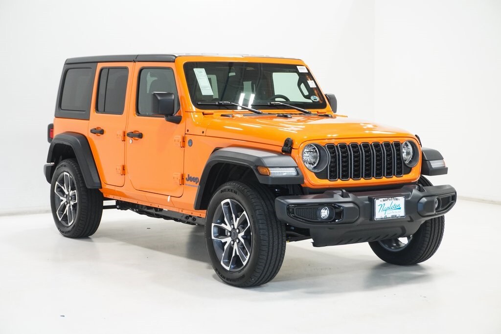 2025 Jeep Wrangler Sport S 4xe photo 4