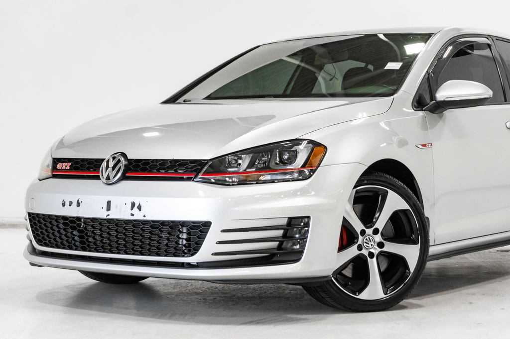 Used 2017 Volkswagen Golf GTI SE with VIN 3VW447AU0HM027575 for sale in Arlington Heights, IL