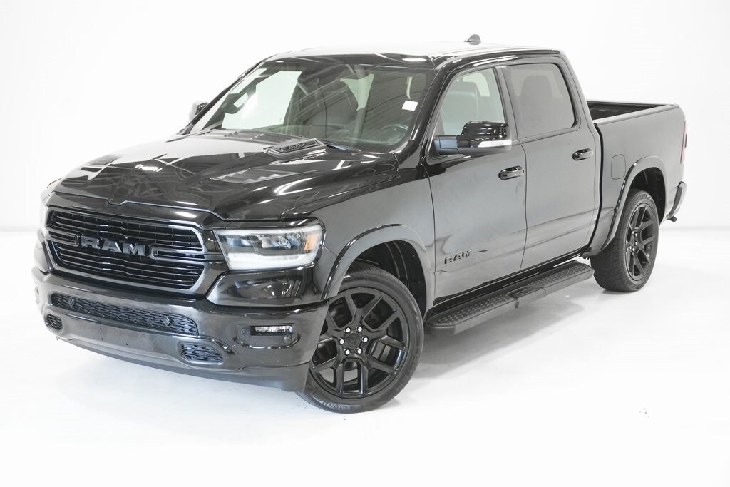 2022 Ram 1500 Laramie photo 2