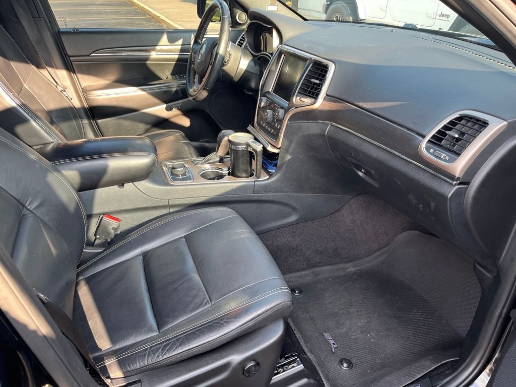 Used 2017 Jeep Grand Cherokee Limited SUV