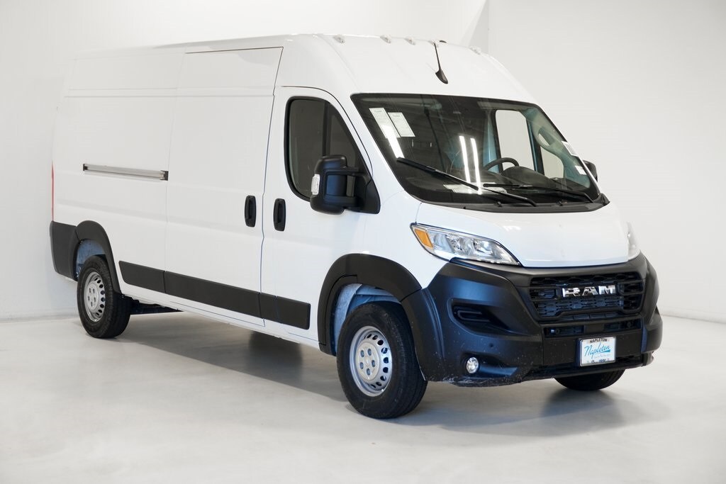 2025 Ram ProMaster 2500 Cargo Van photo 4