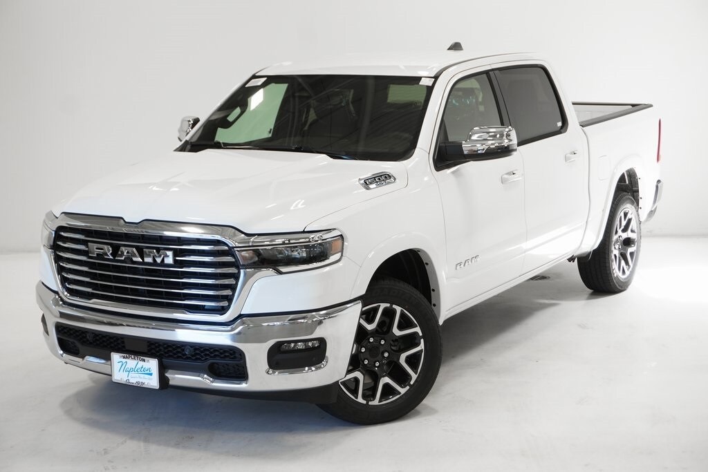 2025 Ram 1500 Laramie photo 2