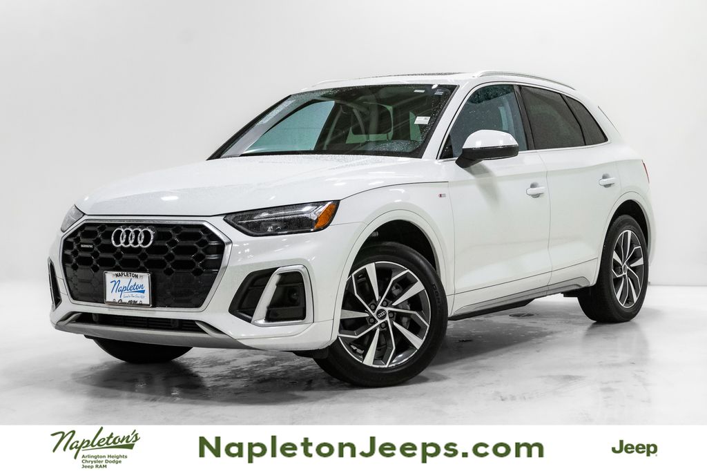 2023 Audi Q5 45 Premium's photo