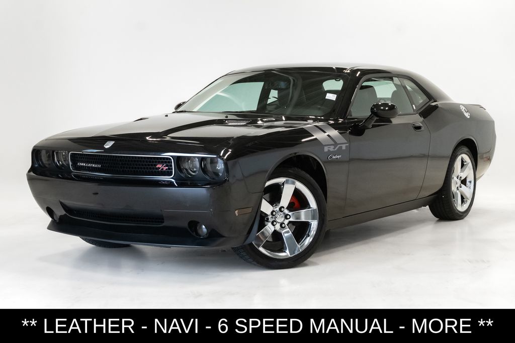2009 Dodge Challenger R/T's photo