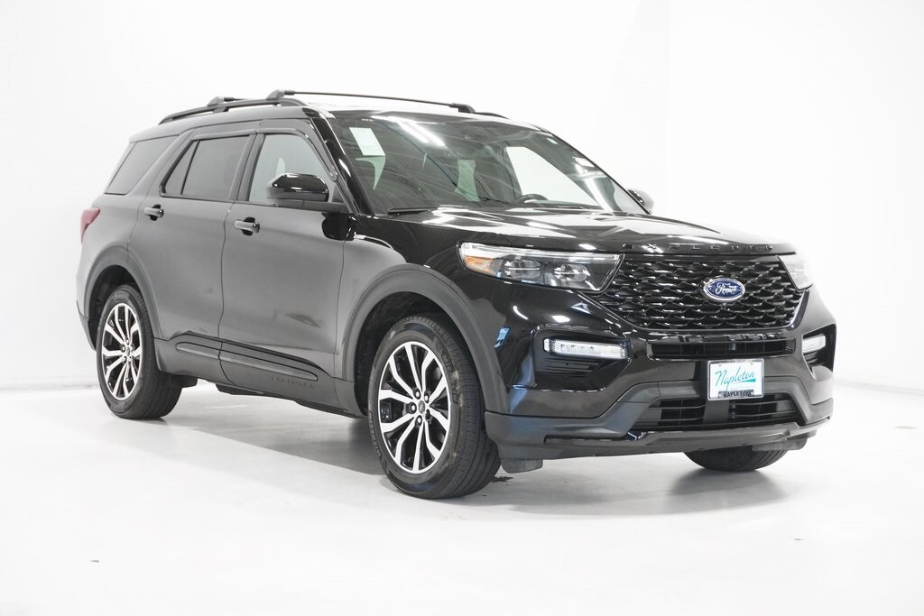 2022 Ford Explorer ST-Line photo 3