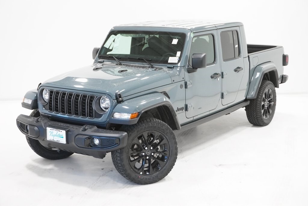 2025 Jeep Gladiator Sport photo 2