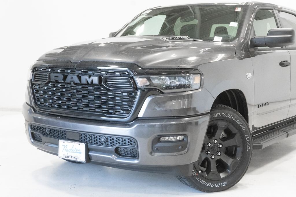 New 2026 Ram 1500 Express Crew Cab 4x4 5'7 Box Pickup