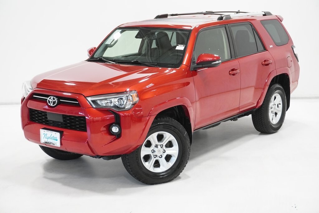 2021 Toyota 4Runner SR5 Premium photo 2