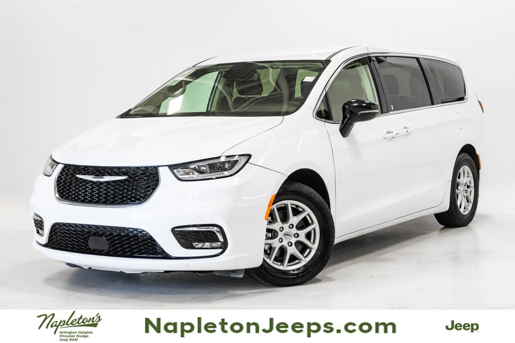 2024 Chrysler Pacifica