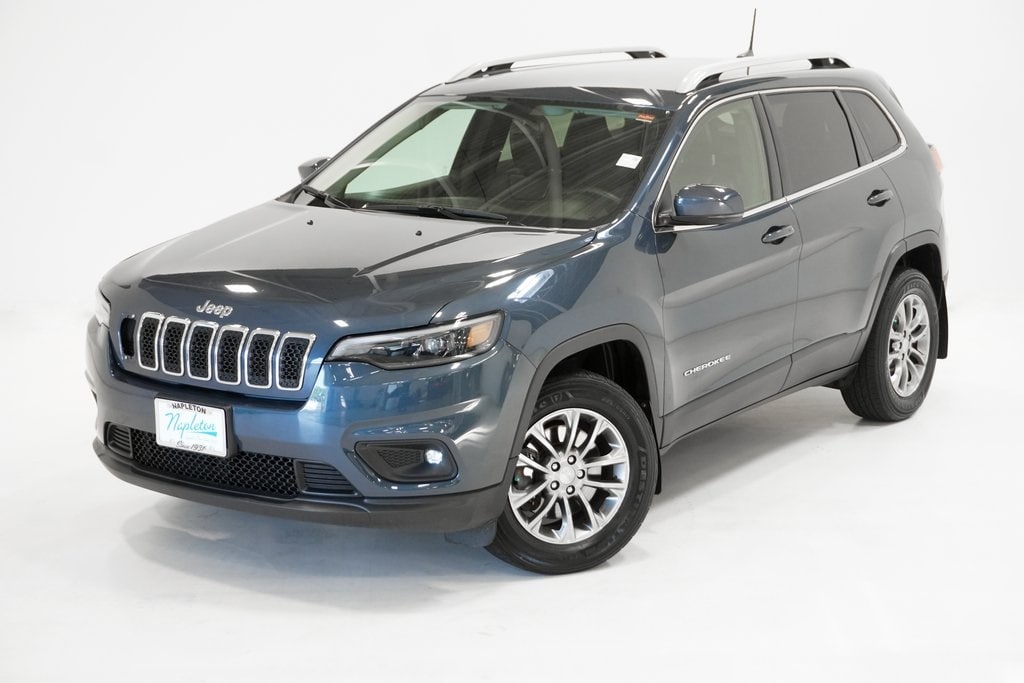 Used 2019 Jeep Cherokee Latitude Plus with VIN 1C4PJMLB8KD427129 for sale in Arlington Heights, IL