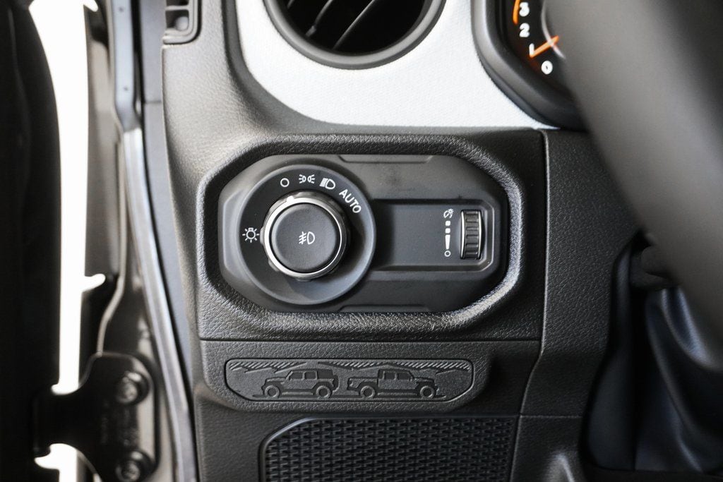 2026 Jeep Wrangler 2-Door Sport - Photo 18