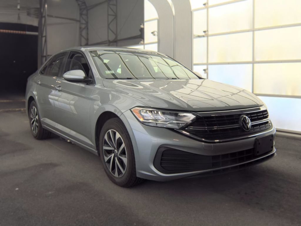 3VW5M7BUXRM078747