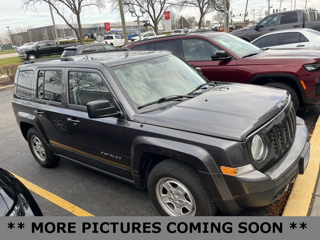 Used 2015 Jeep Patriot Sport with VIN 1C4NJPBB7FD305037 for sale in Arlington Heights, IL