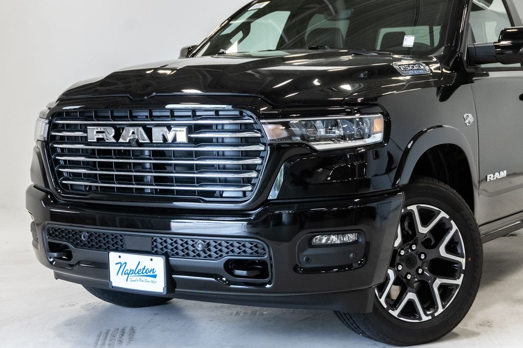 New 2026 Ram 1500 LARAMIE CREW CAB 4X4 5'7 BOX Pickup