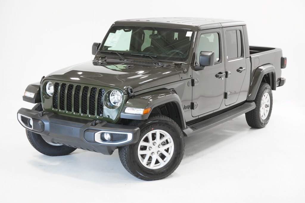 Used 2023 Jeep Gladiator Sport S with VIN 1C6JJTAM8PL593711 for sale in Arlington Heights, IL