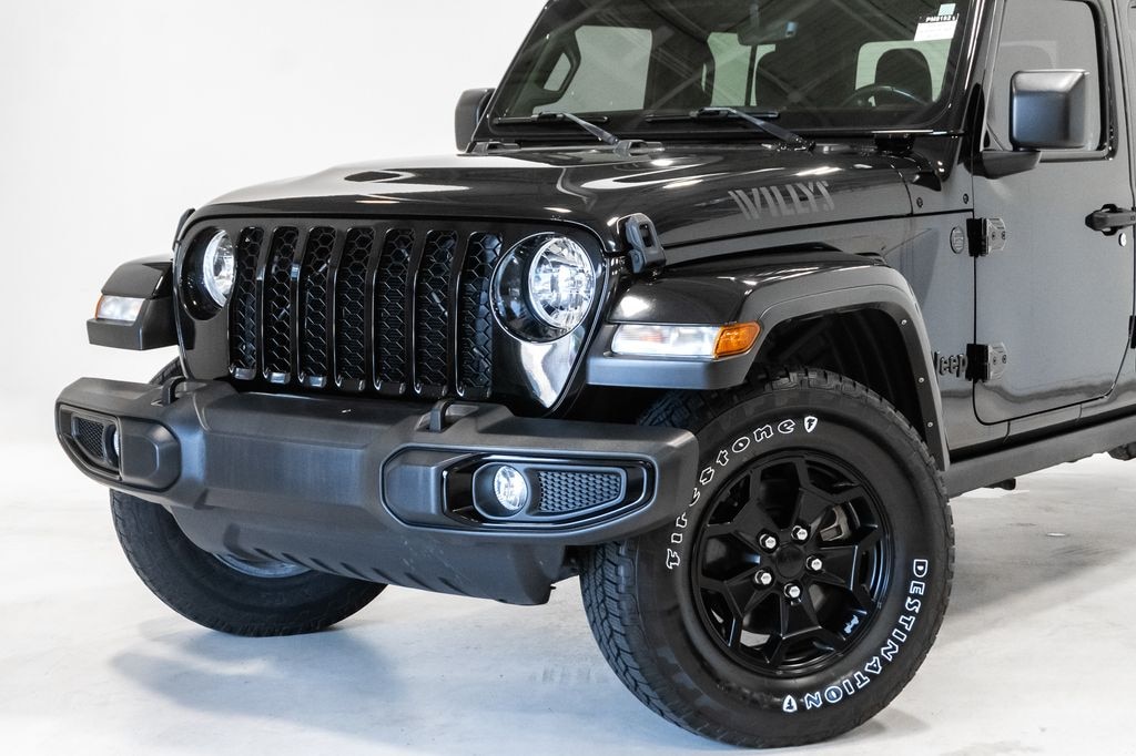 Used 2022 Jeep Gladiator Willys Truck