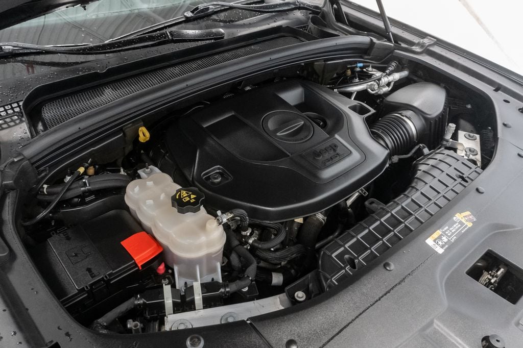 Used 2021 Jeep Grand Cherokee L Overland SUV