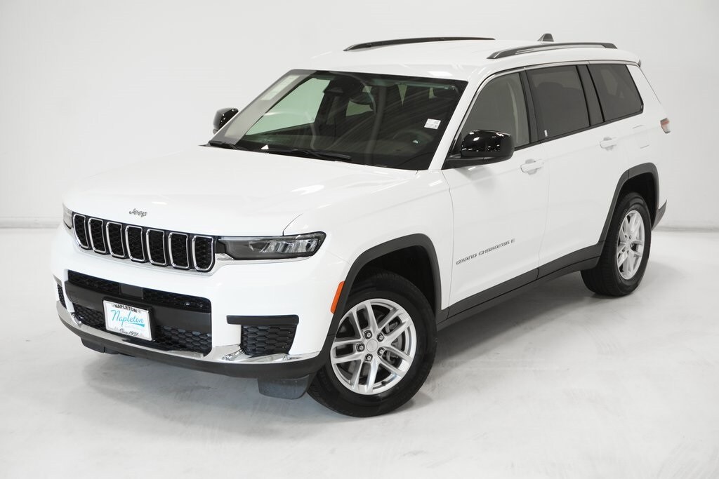 Used 2023 Jeep Grand Cherokee L Laredo with VIN 1C4RJKAG9P8865752 for sale in Arlington Heights, IL