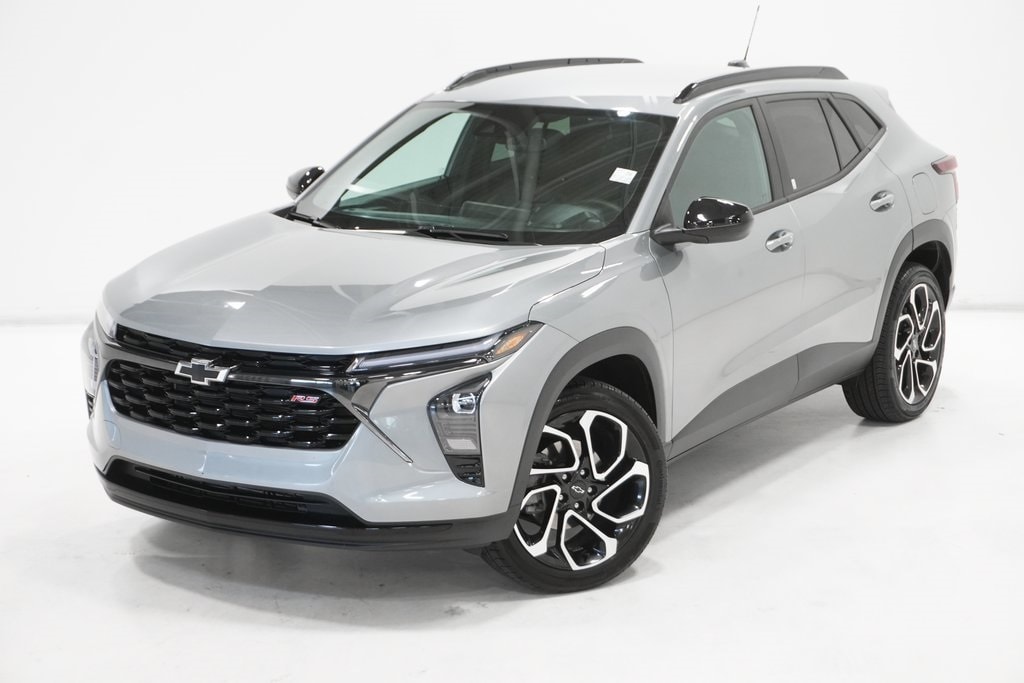 Used 2024 Chevrolet Trax RS with VIN KL77LJE21RC047262 for sale in Arlington Heights, IL