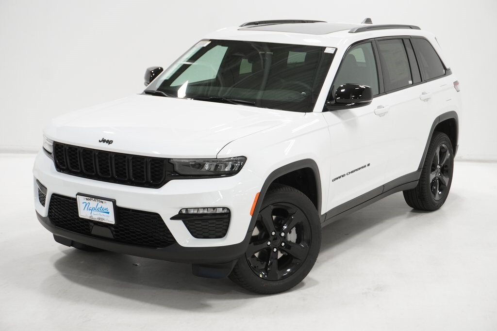2025 Jeep Grand Cherokee Limited photo 2