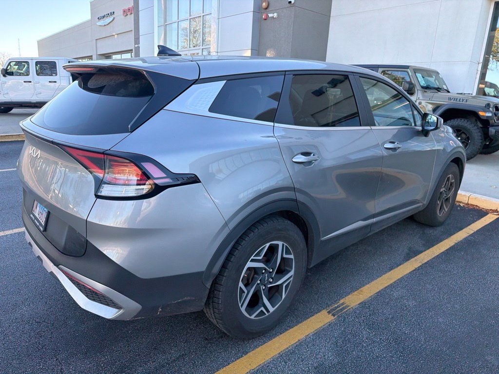 Used 2023 Kia Sportage LX SUV