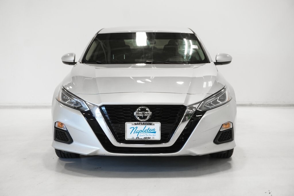 2021 Nissan Altima 2.5 SV photo 3