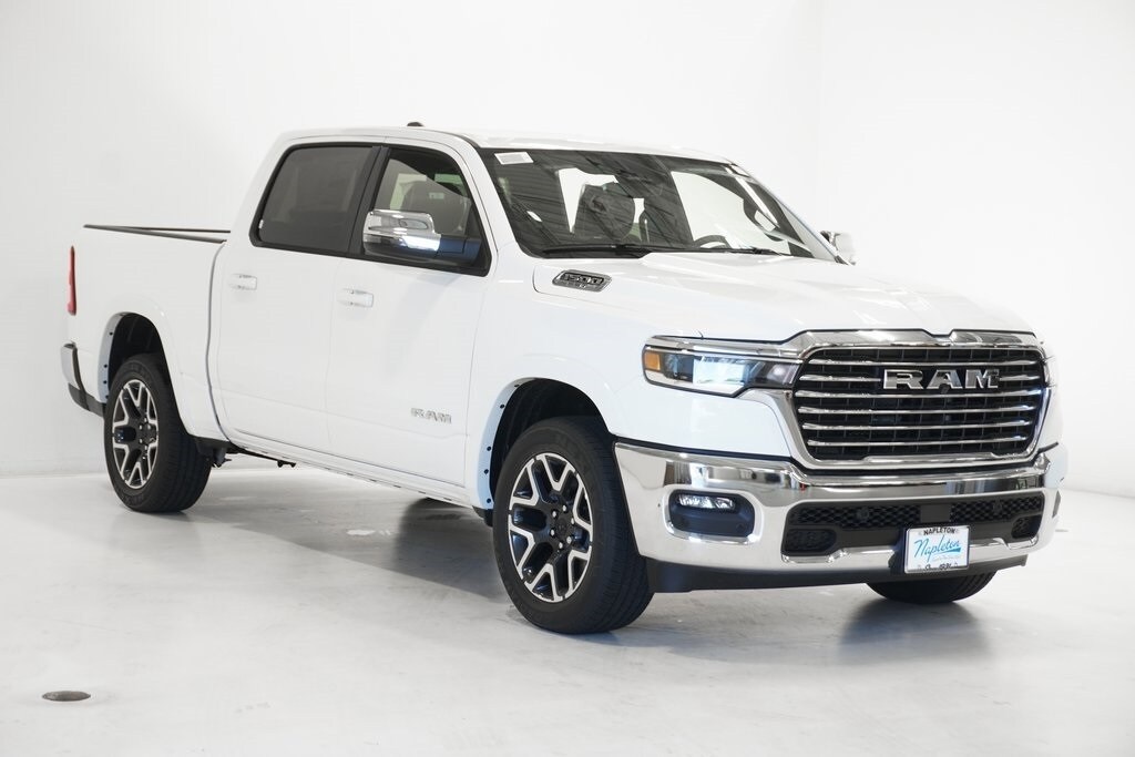 2025 Ram 1500 Laramie photo 4
